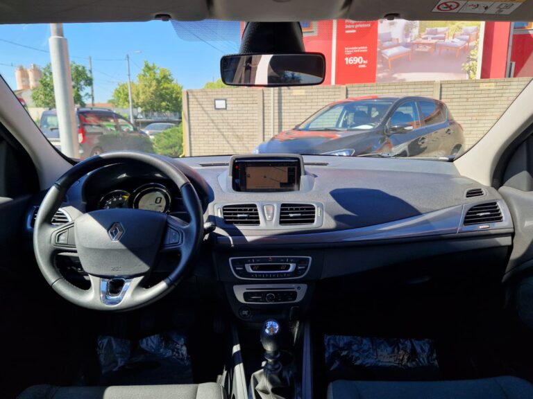 RENAULT MEGANE 3 1.2 TCe LIMITED