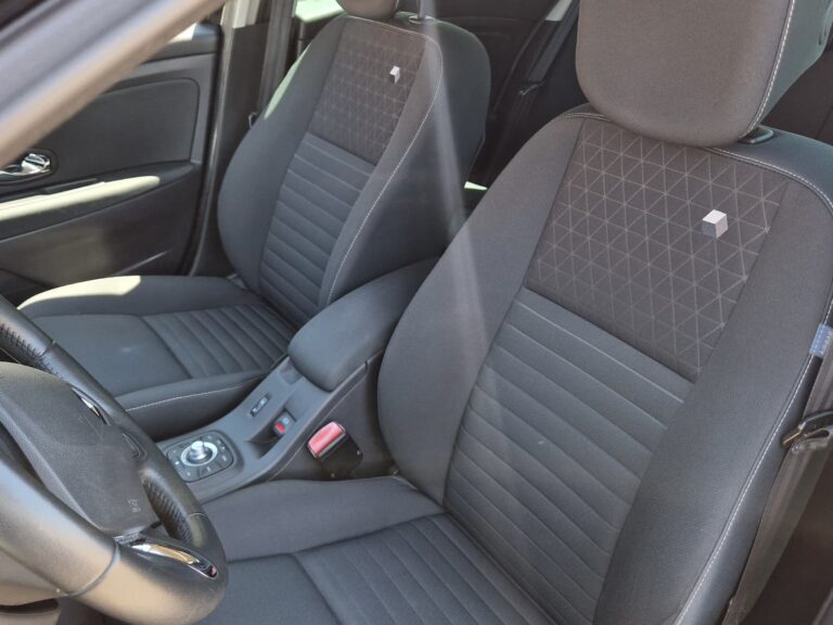 RENAULT MEGANE 3 1.2 TCe LIMITED