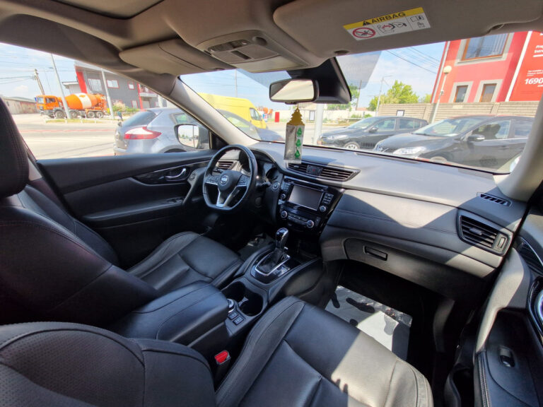NISSAN X-TRAIL 2.0 dCi TEKNA 4X4 AUTOMATIC FACELIFT