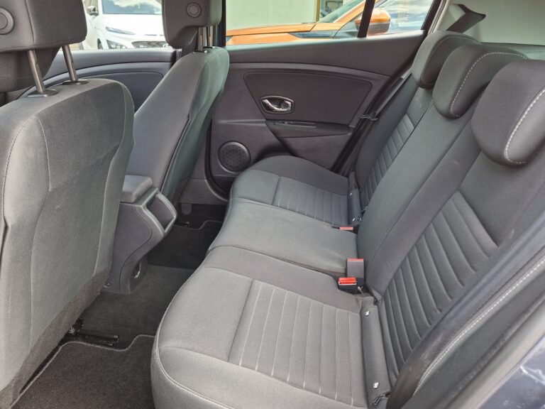 RENAULT MEGANE 3 1.5 dCi LIMITED